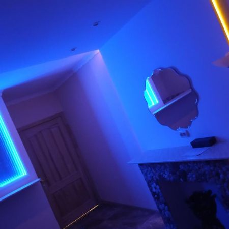 Appartamento Коломийський Провулок 17/31А Kiev Esterno foto
